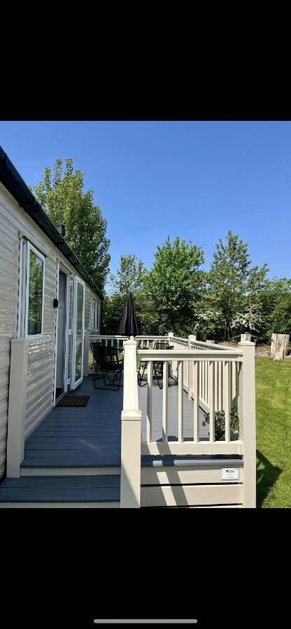 Tarka Holiday Park Ashford  エクステリア 写真
